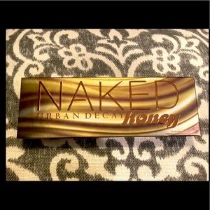Urban Decay Naked Honey eyeshadow pallet. New